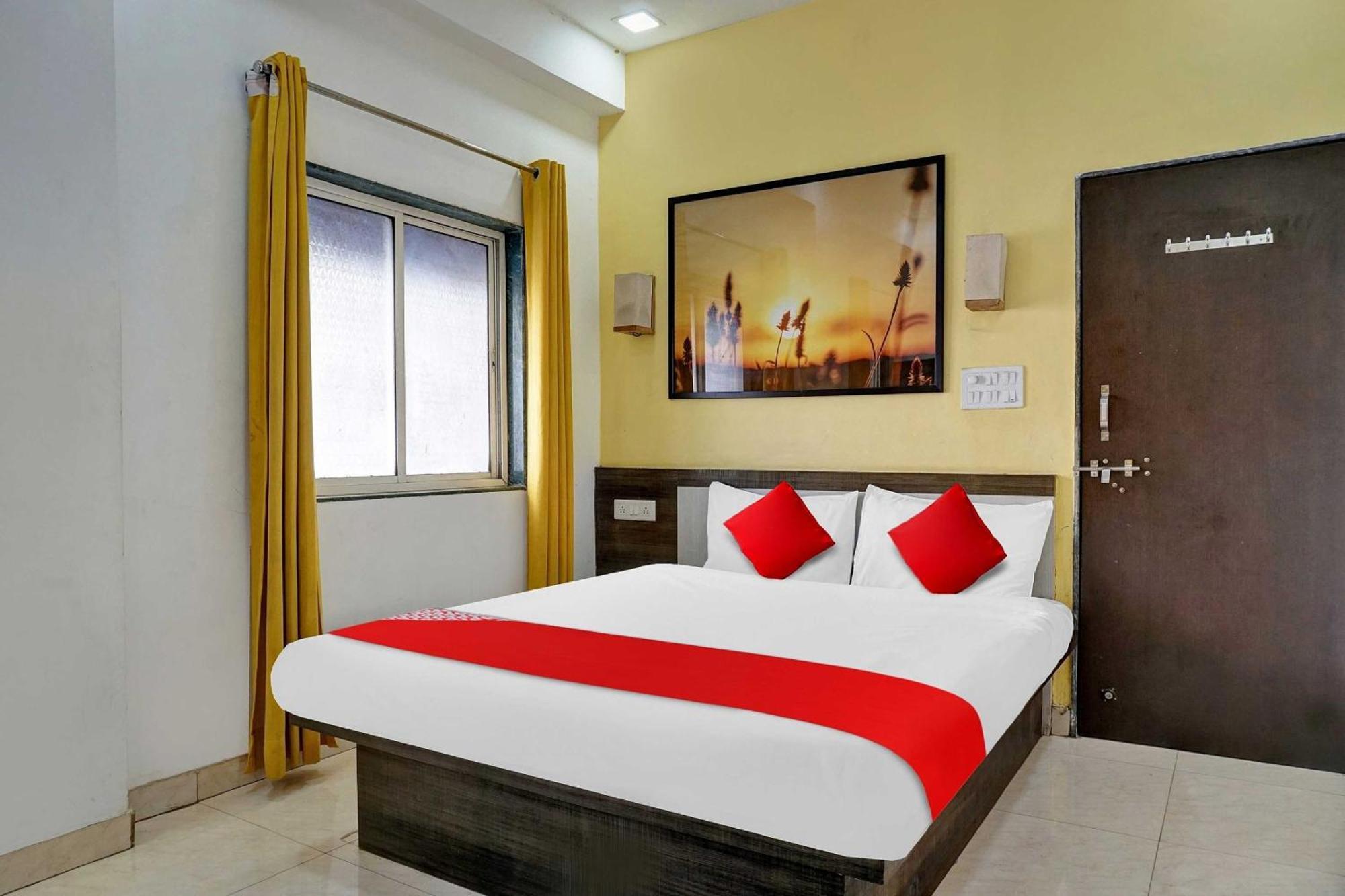 Hotel O Pimprii Stays Exteriér fotografie