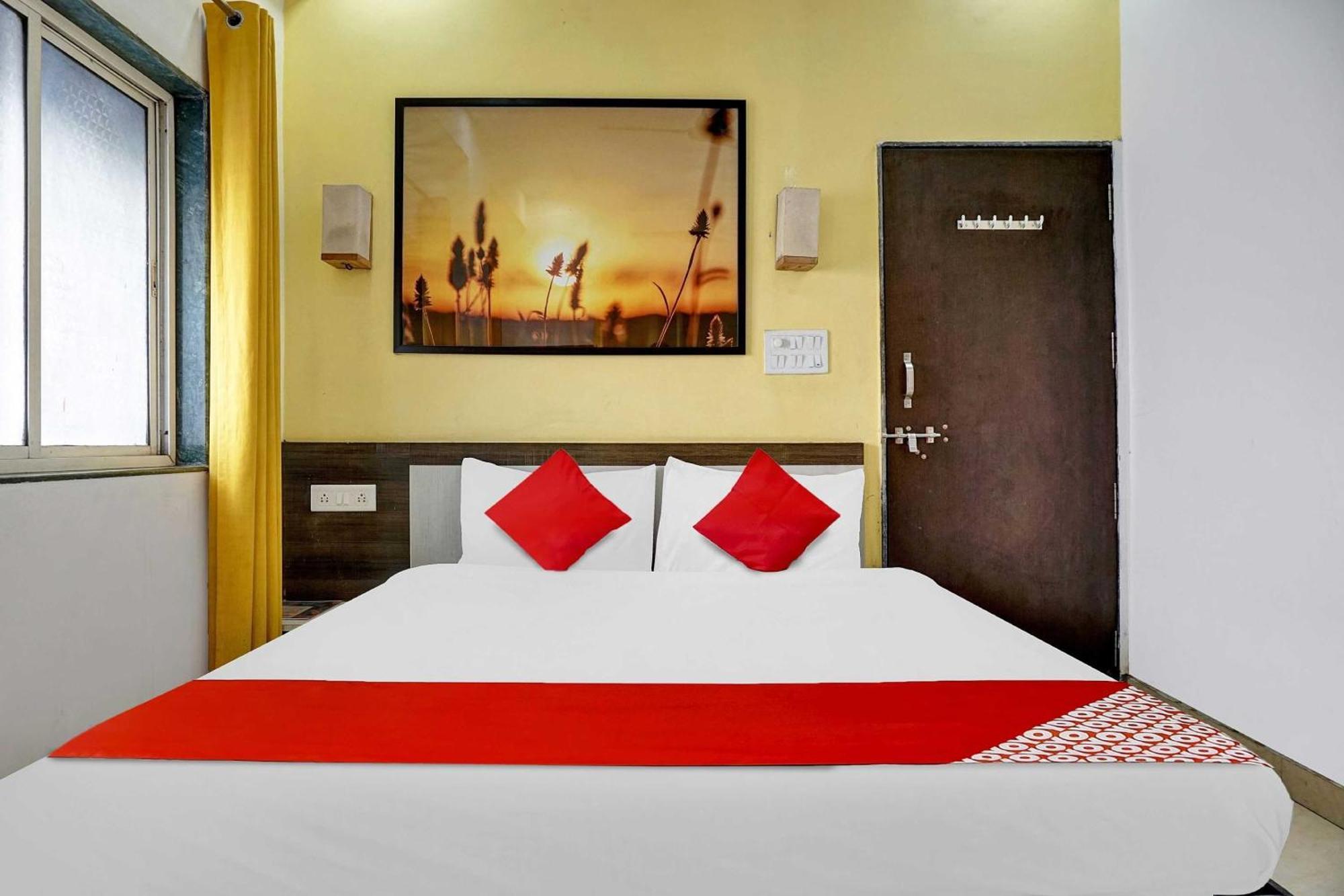 Hotel O Pimprii Stays Exteriér fotografie