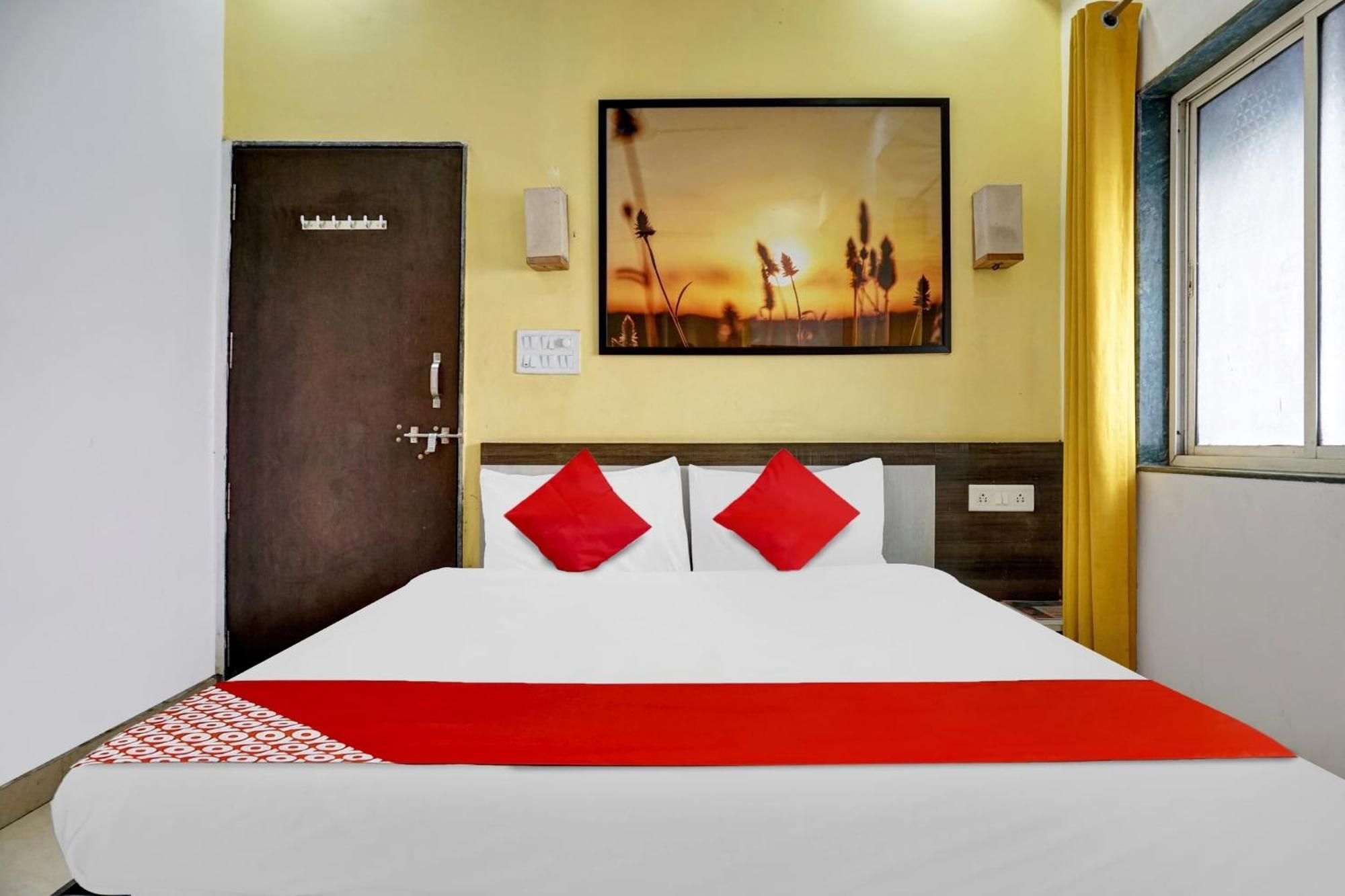 Hotel O Pimprii Stays Exteriér fotografie